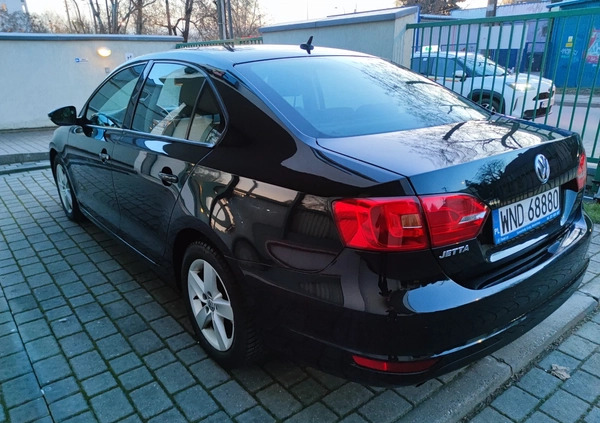 Volkswagen Jetta cena 32000 przebieg: 171071, rok produkcji 2013 z Warszawa małe 352